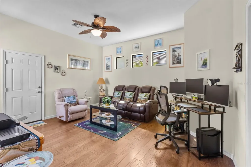 576 Mast Drive Bradenton FL 34208