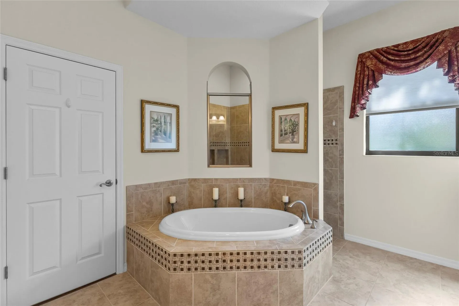 576 Mast Drive Bradenton FL 34208