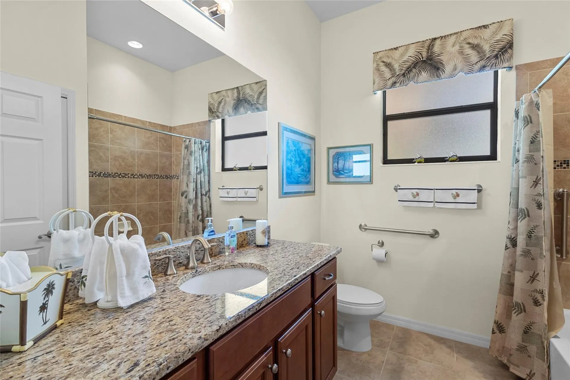 576 Mast Drive Bradenton FL 34208