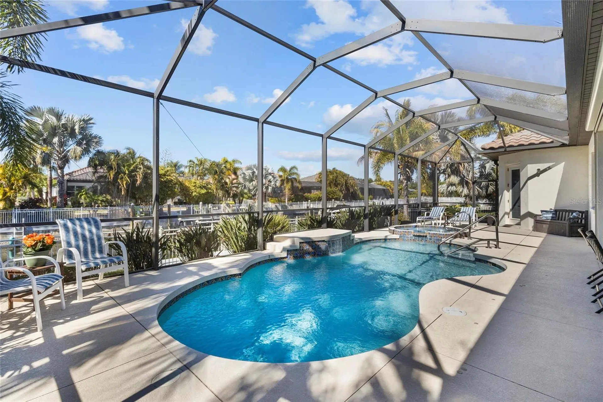 576 Mast Drive Bradenton FL 34208