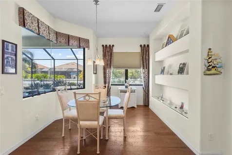 576 Mast Drive Bradenton FL 34208