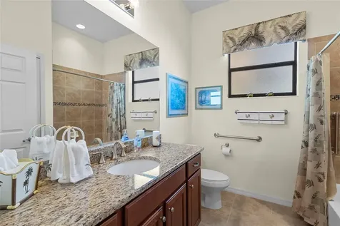 576 Mast Drive Bradenton FL 34208