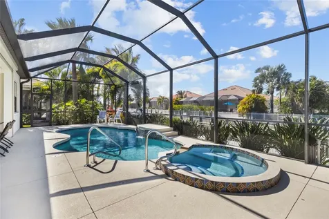 576 Mast Drive Bradenton FL 34208