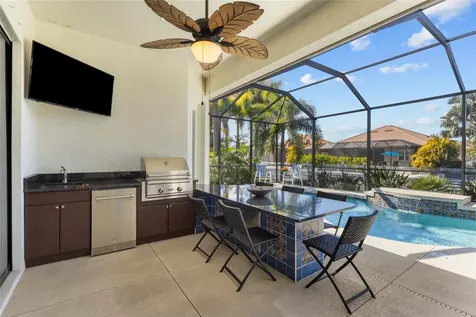 576 Mast Drive Bradenton FL 34208