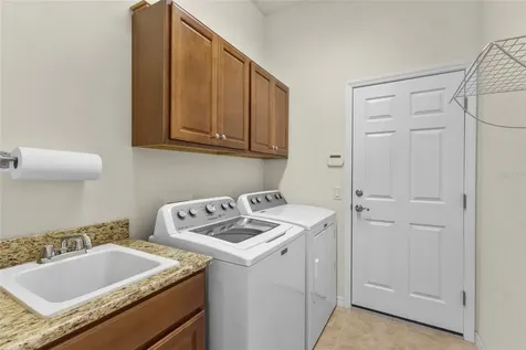 576 Mast Drive Bradenton FL 34208