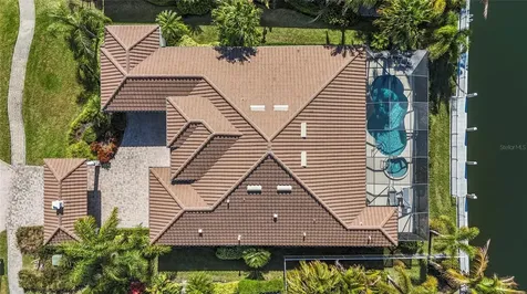 576 Mast Drive Bradenton FL 34208