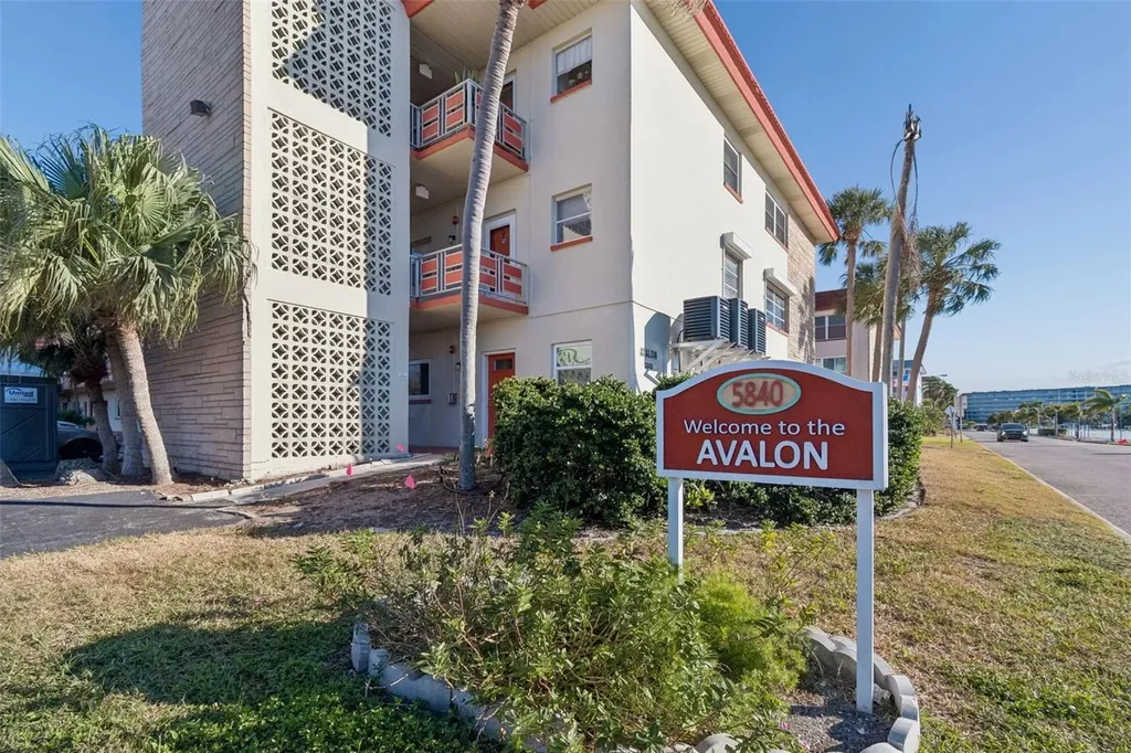 5840 30th Avenue S Gulfport FL 33707