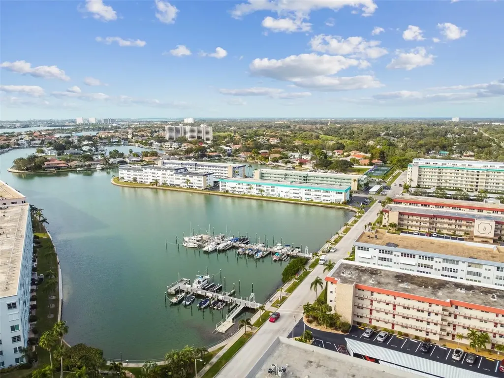 5840 30th Avenue S Gulfport FL 33707