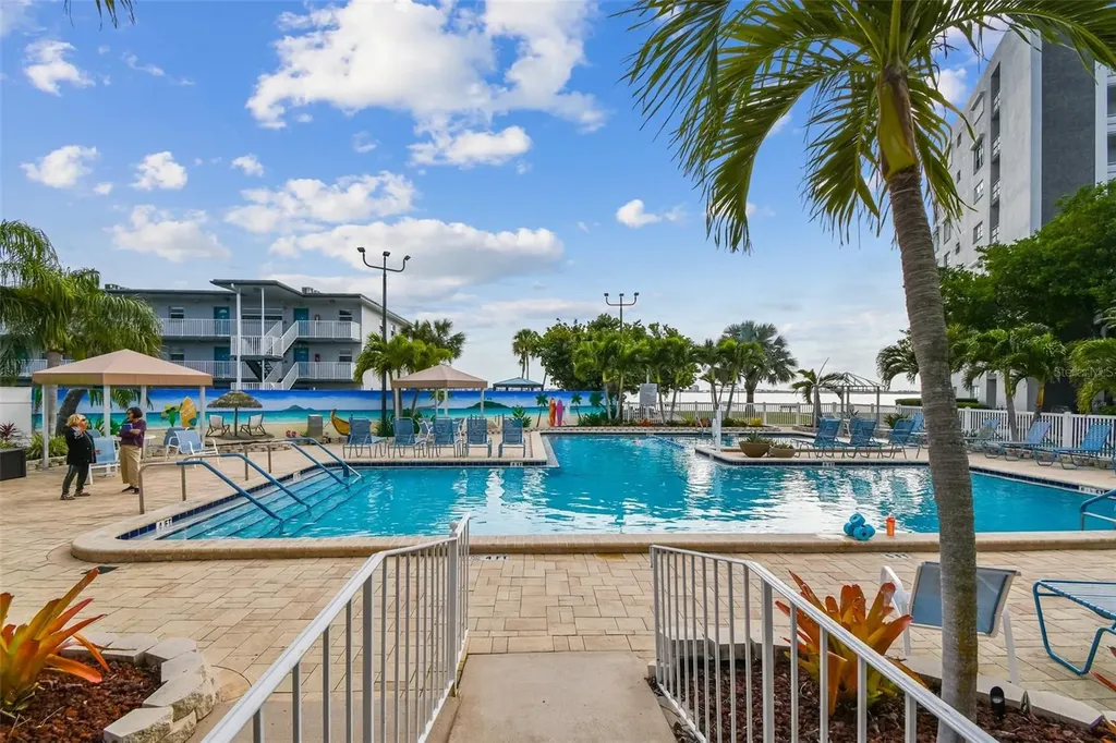 5840 30th Avenue S Gulfport FL 33707