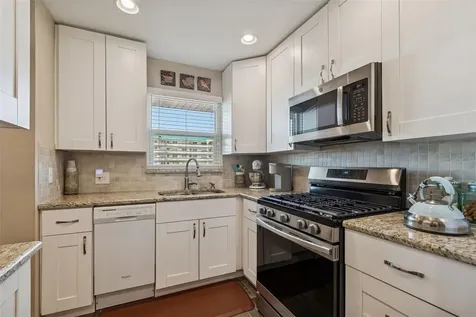 5840 30th Avenue S Gulfport FL 33707