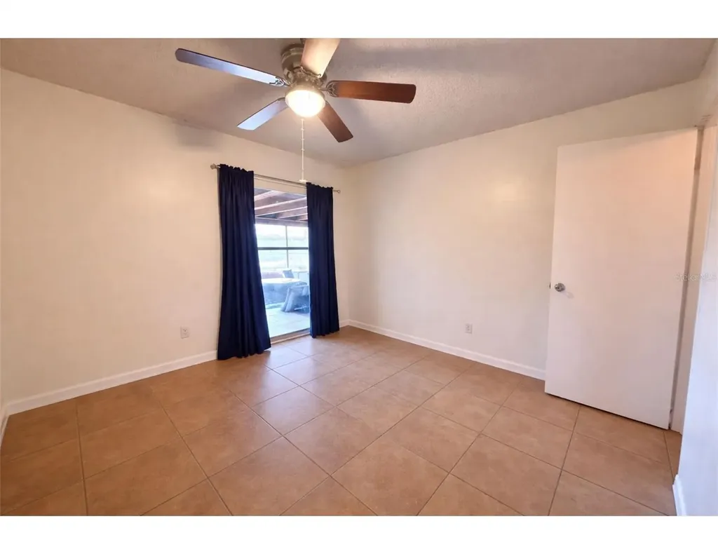 637 Fresno Court Kissimmee FL 34758