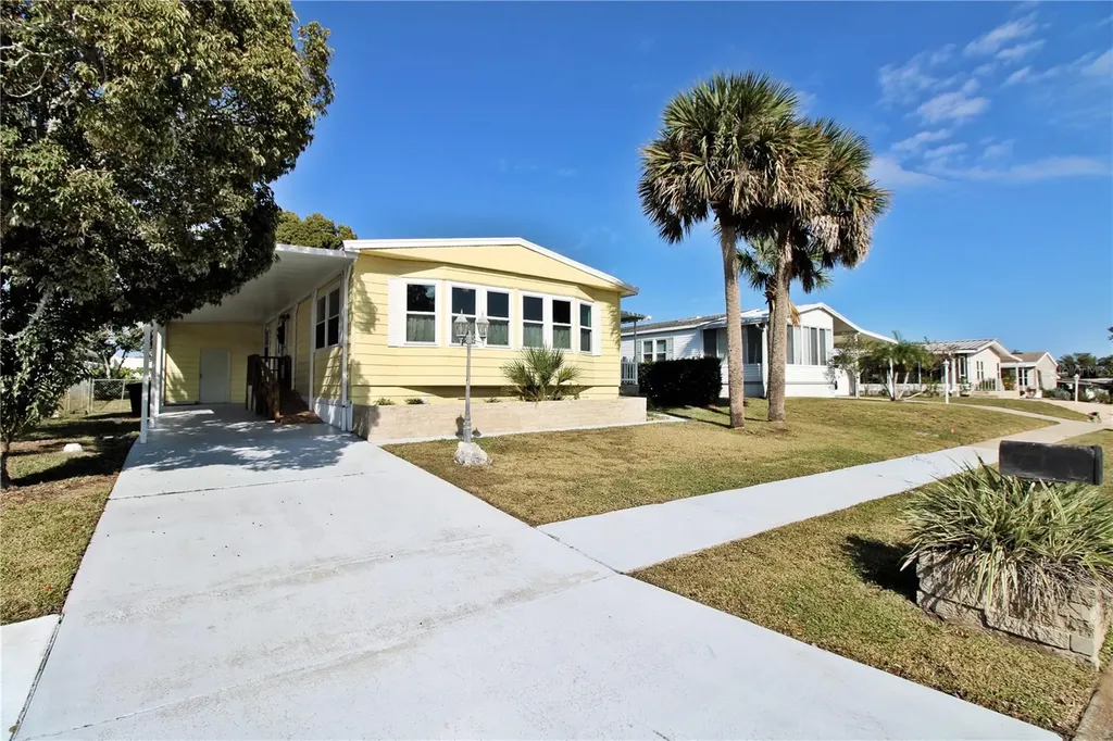 743 Cricket Court Port Orange FL 32129