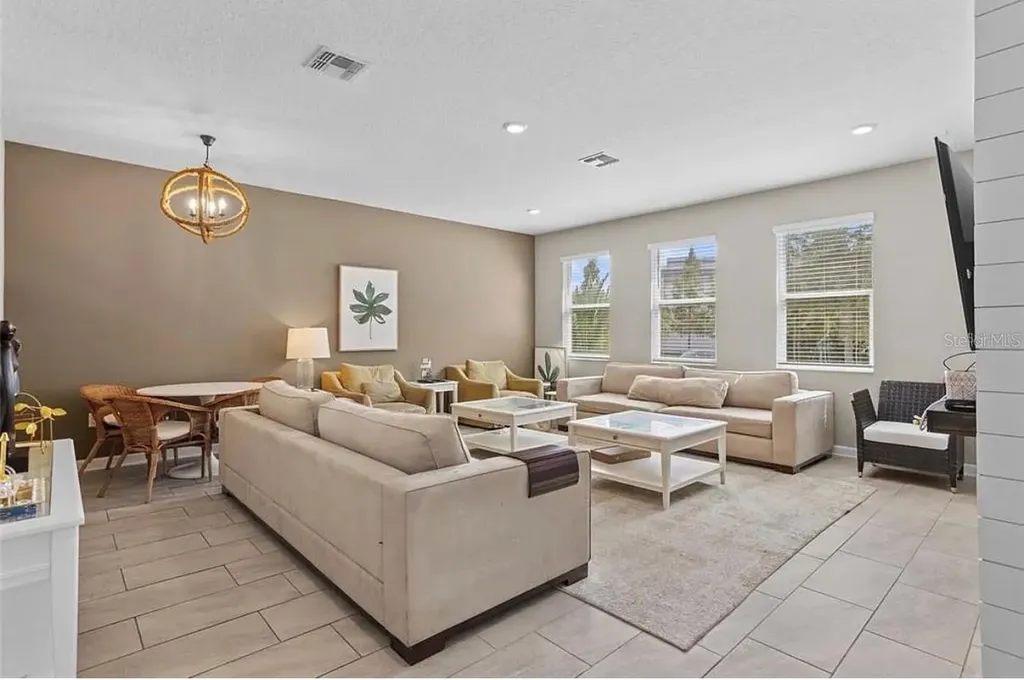 4585 Target Boulevard Kissimmee FL 34746
