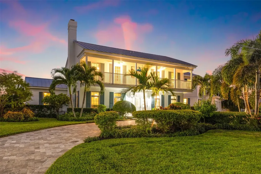 511 Windward Passage Clearwater Beach FL 33767