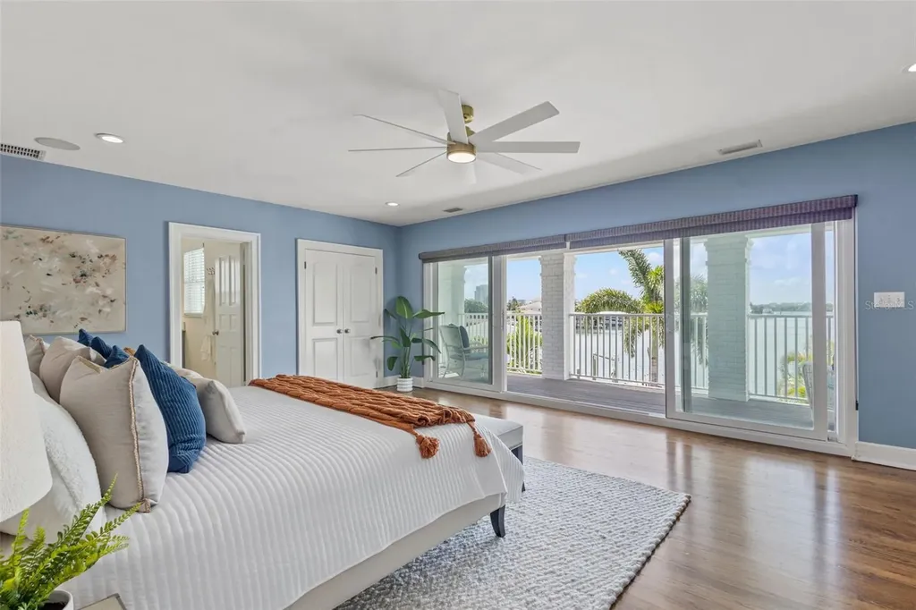 511 Windward Passage Clearwater Beach FL 33767