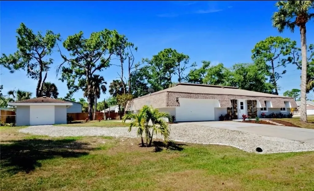 2981 Crane Avenue North Port FL 34286