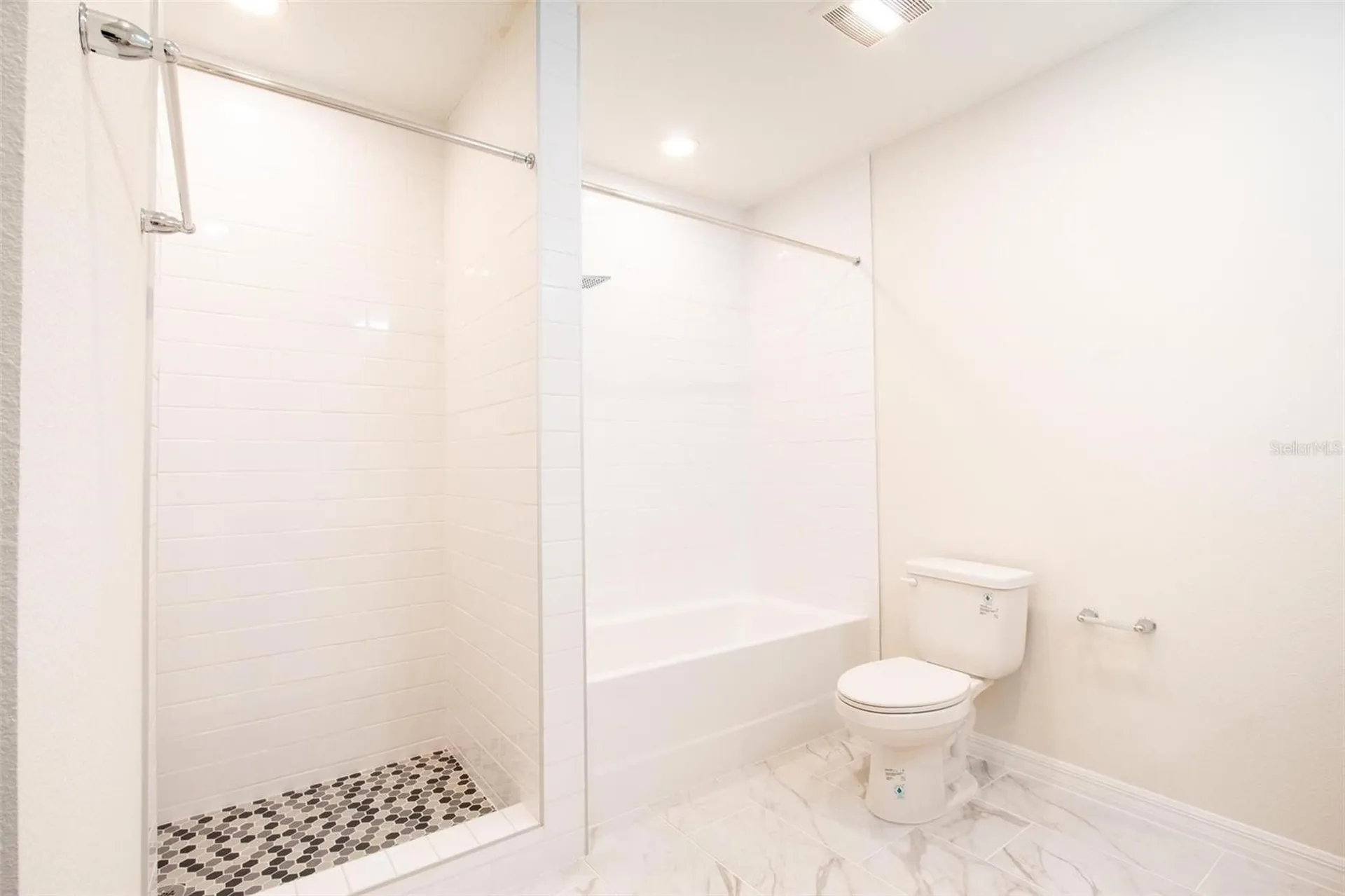 2035 Claudia Lane Kissimmee FL 34741