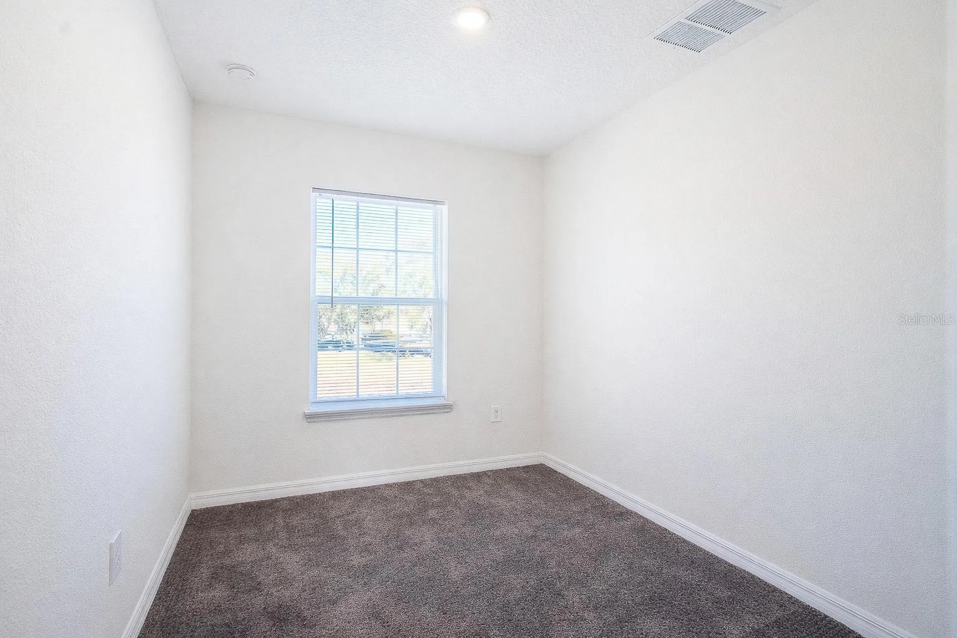 2035 Claudia Lane Kissimmee FL 34741