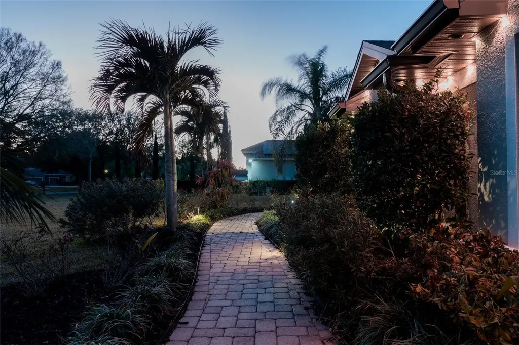13734 Lake Cawood Drive Windermere FL 34786