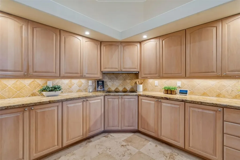 5212 Golf Links Boulevard Zephyrhills FL 33541