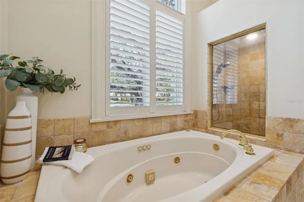 5212 Golf Links Boulevard Zephyrhills FL 33541