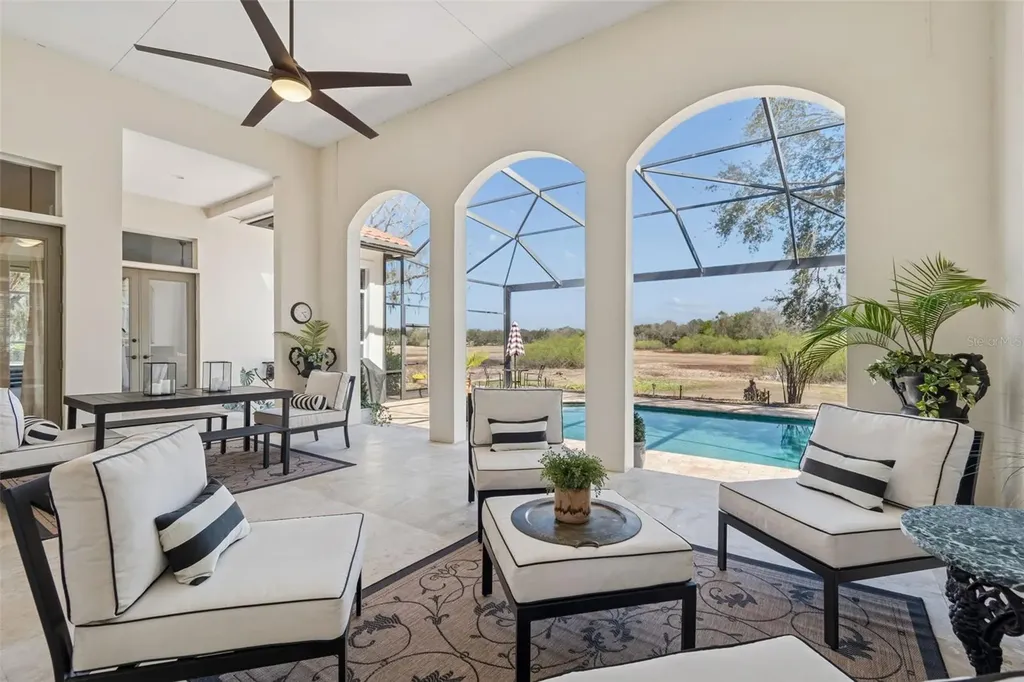 5212 Golf Links Boulevard Zephyrhills FL 33541