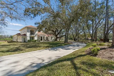 5212 Golf Links Boulevard Zephyrhills FL 33541