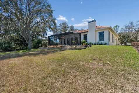 5212 Golf Links Boulevard Zephyrhills FL 33541