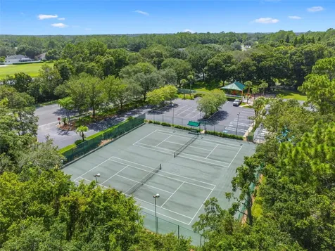 5212 Golf Links Boulevard Zephyrhills FL 33541