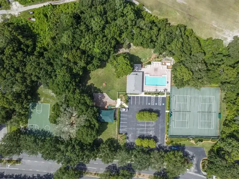 5212 Golf Links Boulevard Zephyrhills FL 33541