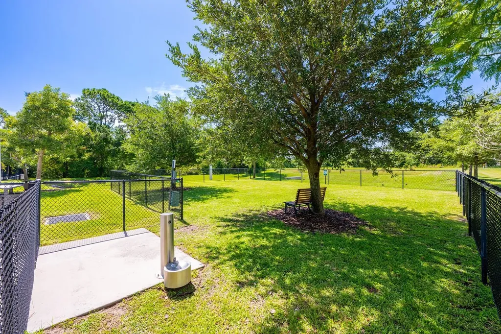 1720 S Deleon Avenue Titusville FL 32780