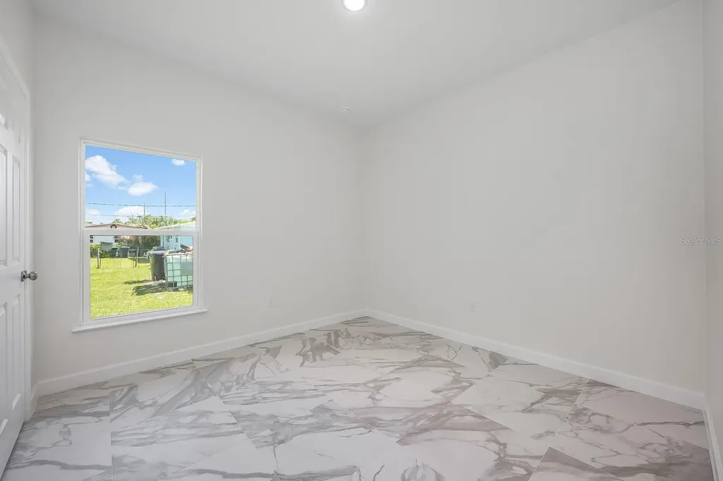 1720 S Deleon Avenue Titusville FL 32780