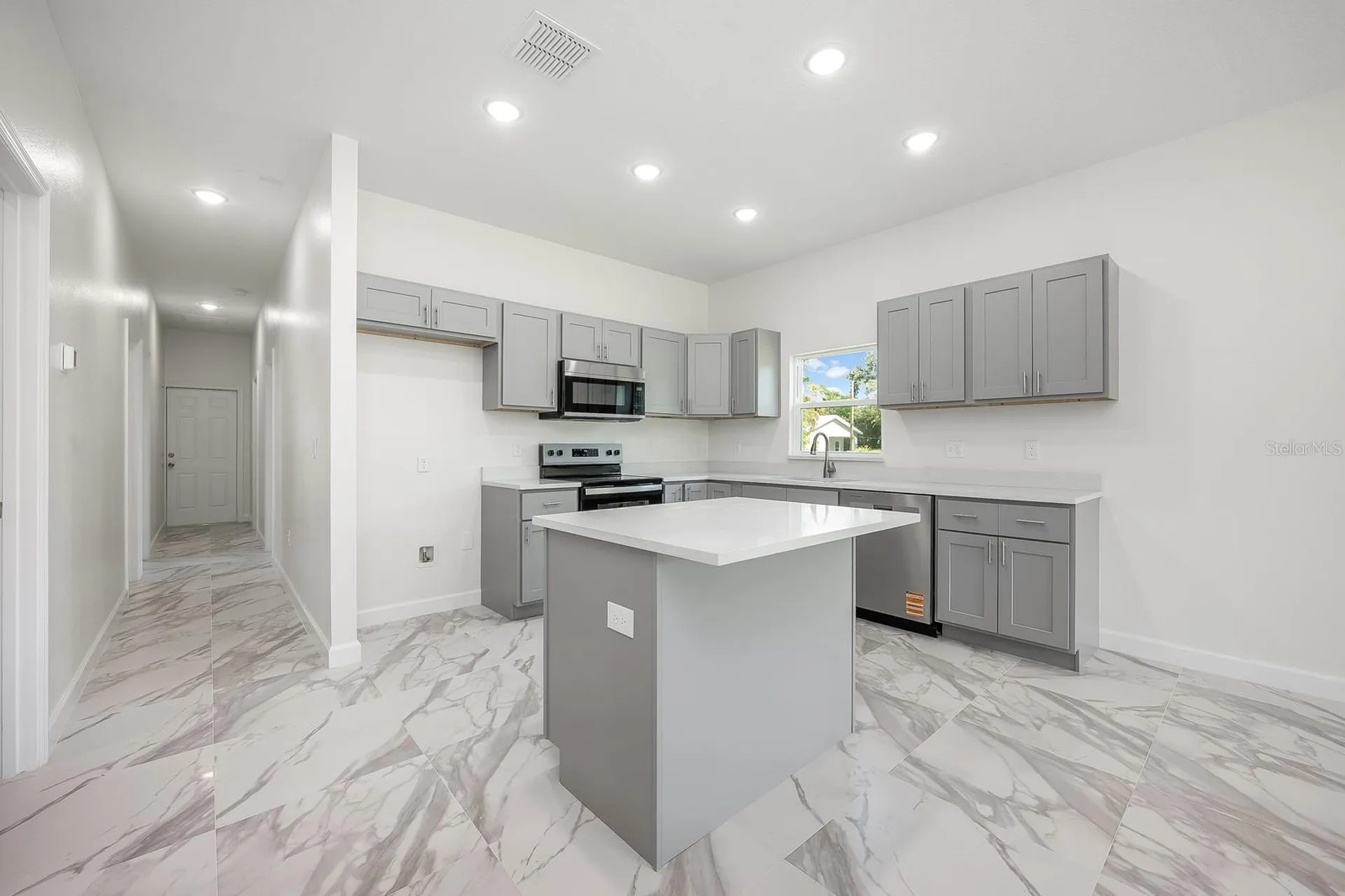1720 S Deleon Avenue Titusville FL 32780