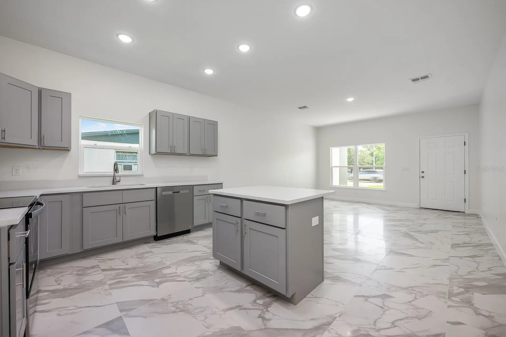 1720 S Deleon Avenue Titusville FL 32780