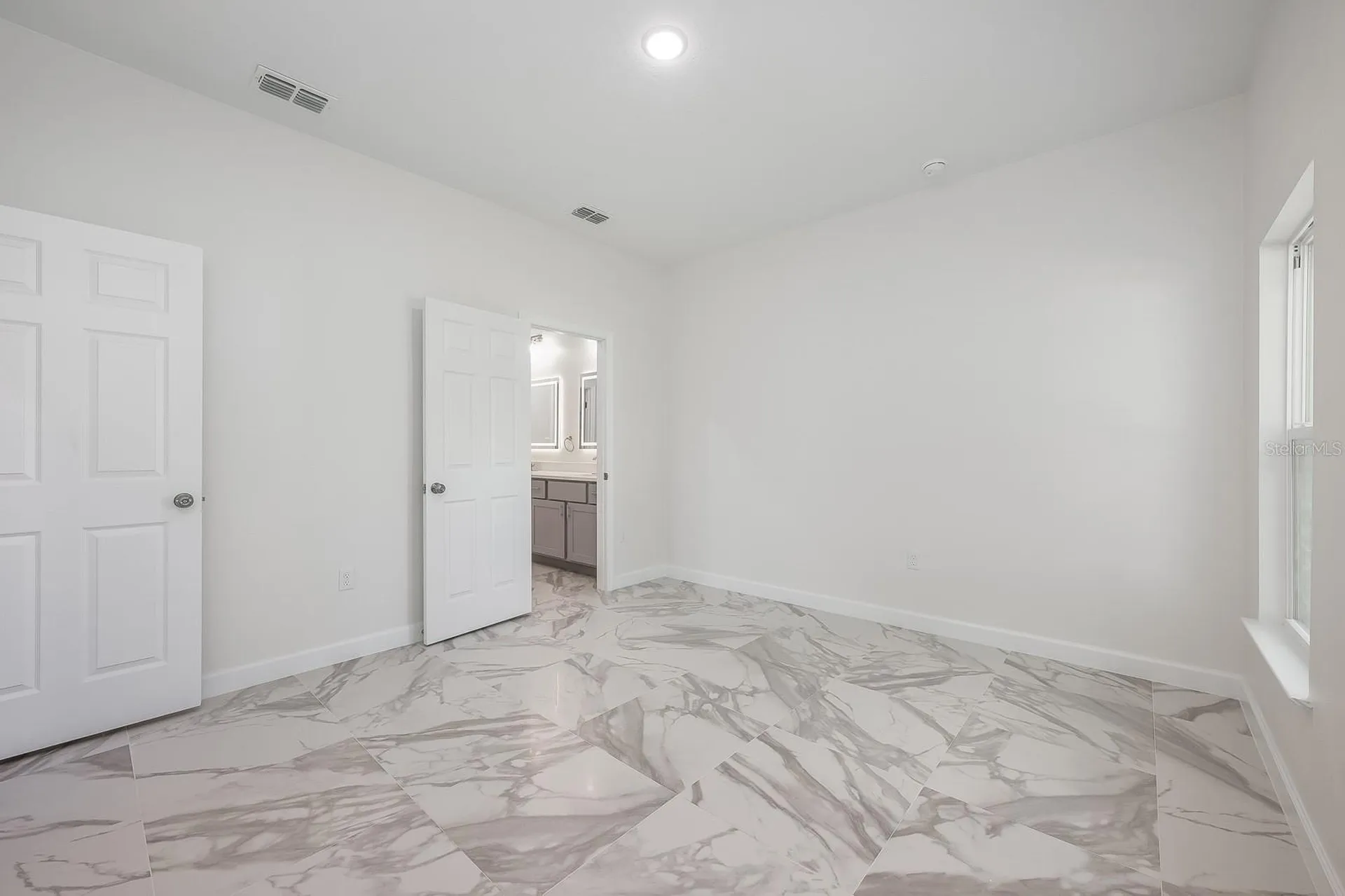 1720 S Deleon Avenue Titusville FL 32780