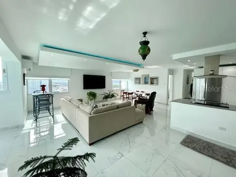 4123 Isla Verde Avenue Carolina PR 00979