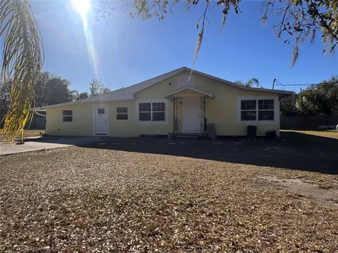 227 Smith Avenue Arcadia FL 34266