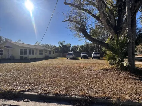 227 Smith Avenue Arcadia FL 34266