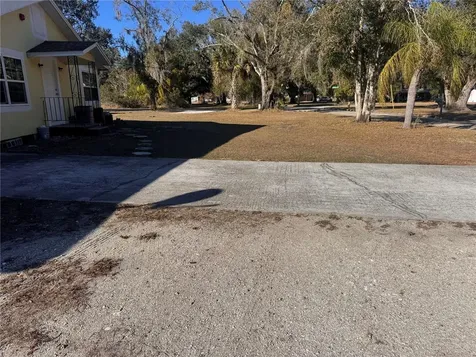 227 Smith Avenue Arcadia FL 34266