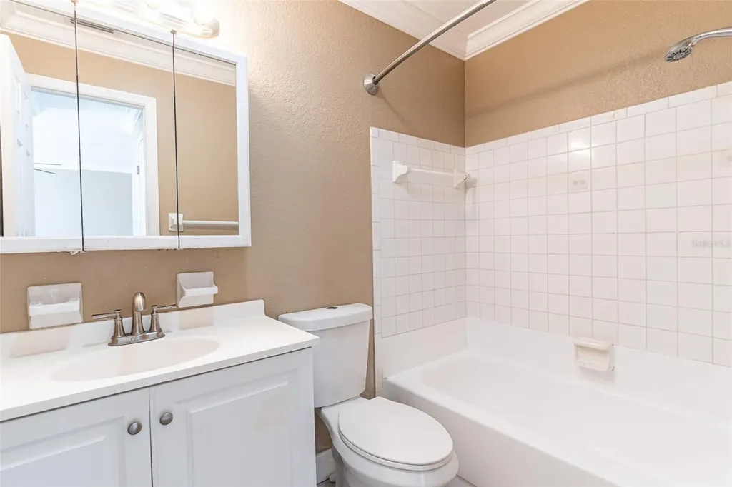 118 Oak Crest Drive NW Winter Haven FL 33881