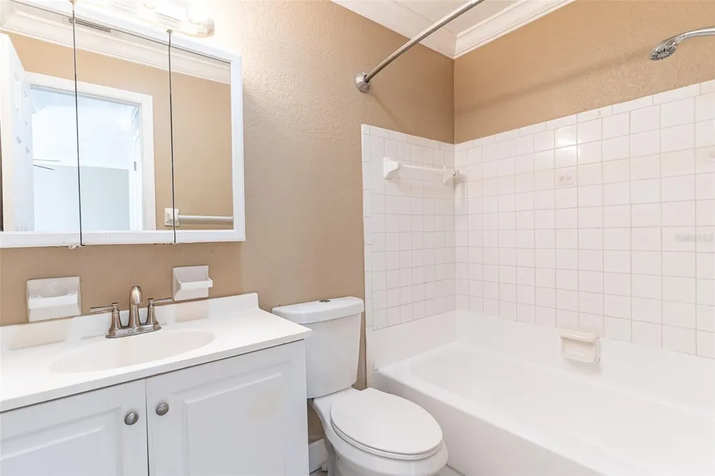 118 Oak Crest Drive NW Winter Haven FL 33881
