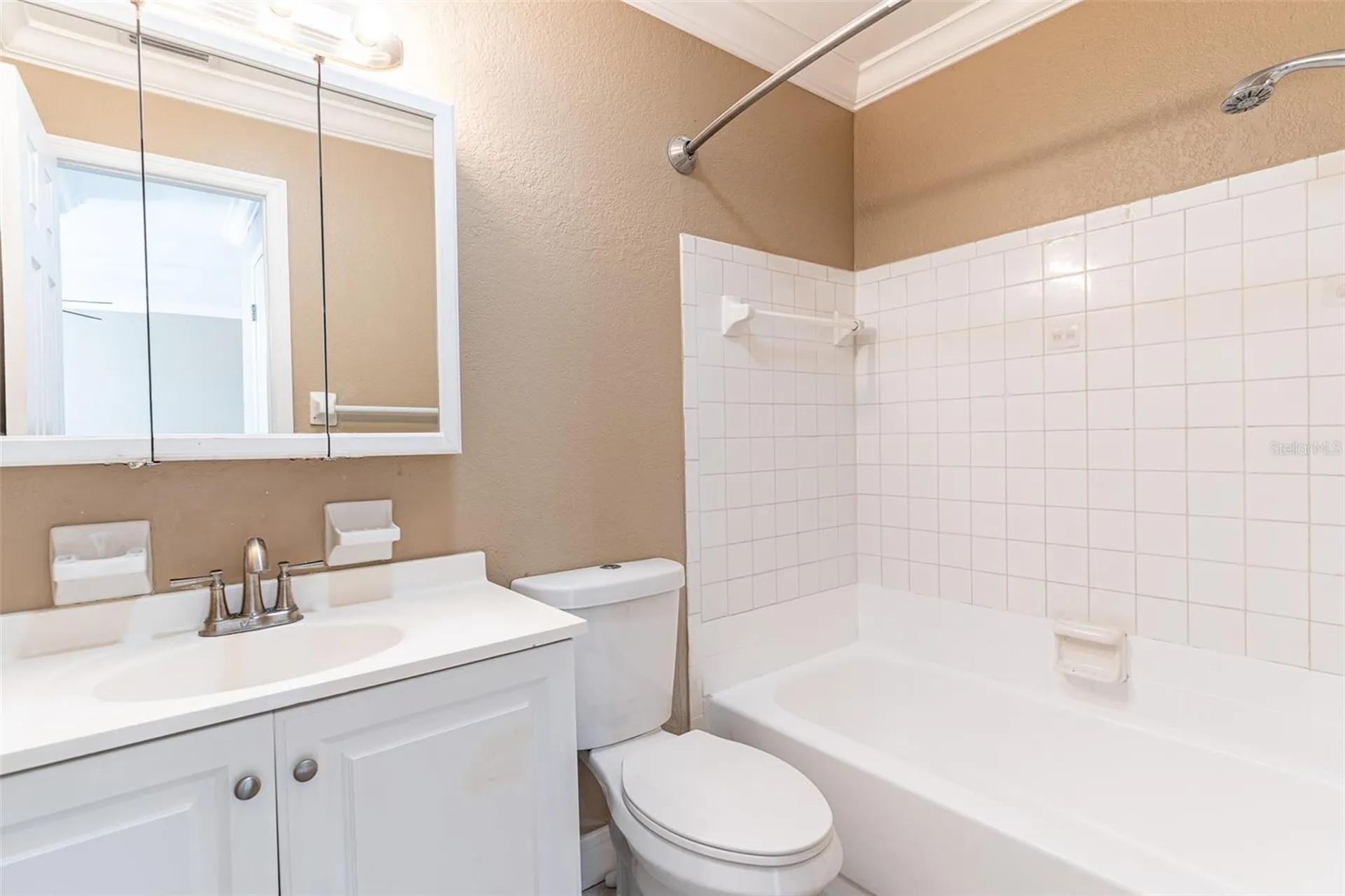118 Oak Crest Drive NW Winter Haven FL 33881