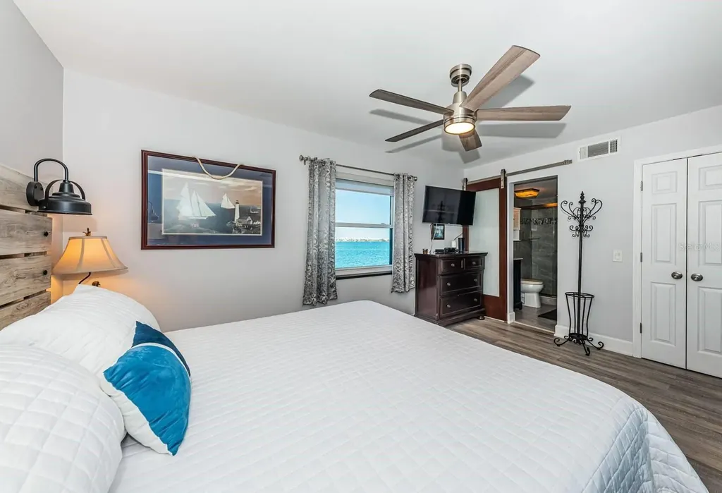 6265 Sun Boulevard St Petersburg FL 33715