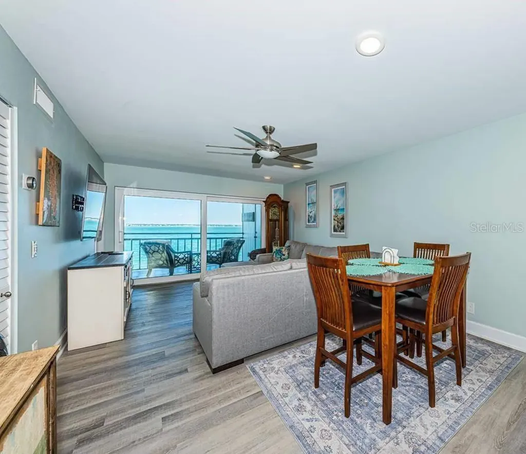 6265 Sun Boulevard St Petersburg FL 33715
