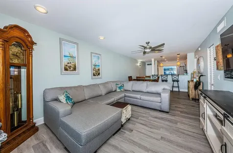 6265 Sun Boulevard St Petersburg FL 33715