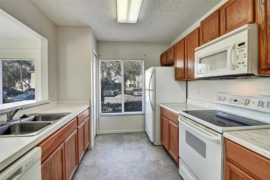 10805 Keys Gate Drive Riverview FL 33579