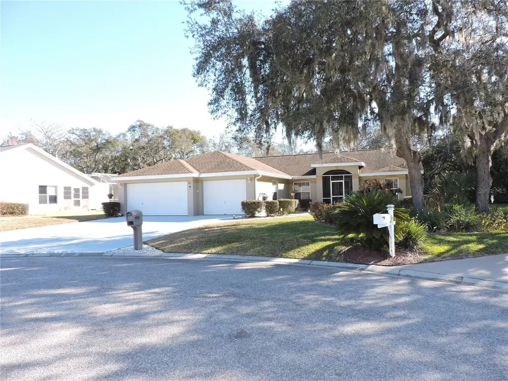 1010 Destin Drive Lake Wales FL 33898