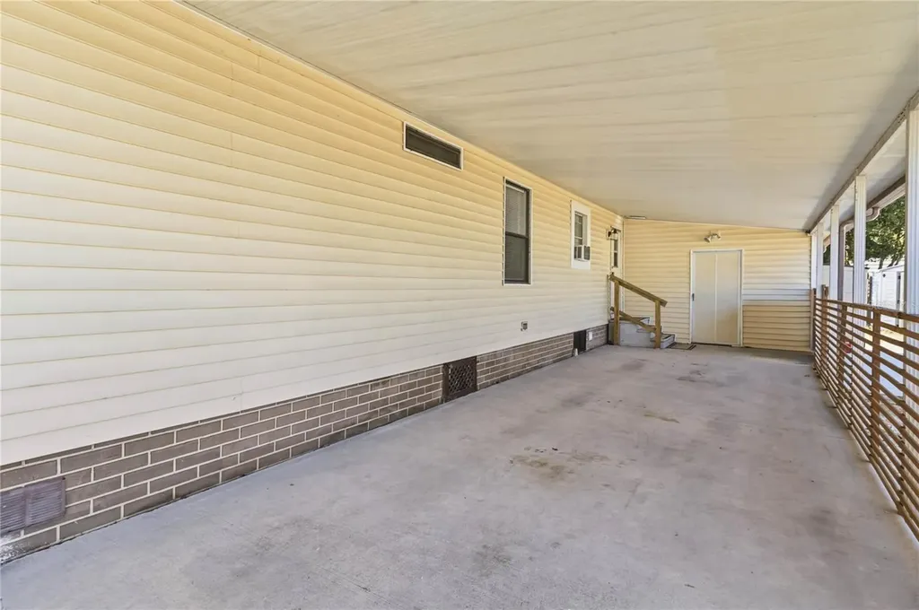 2320 Darby Lane St Cloud FL 34769