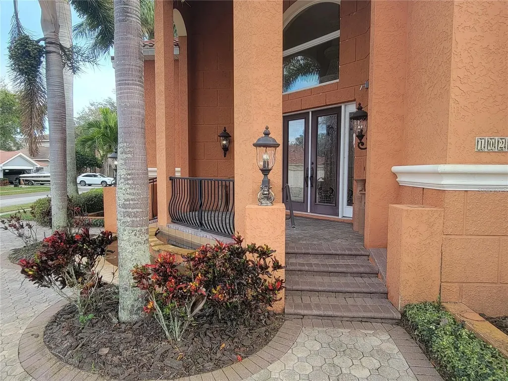 10209 Thurston Groves Boulevard Largo FL 33778