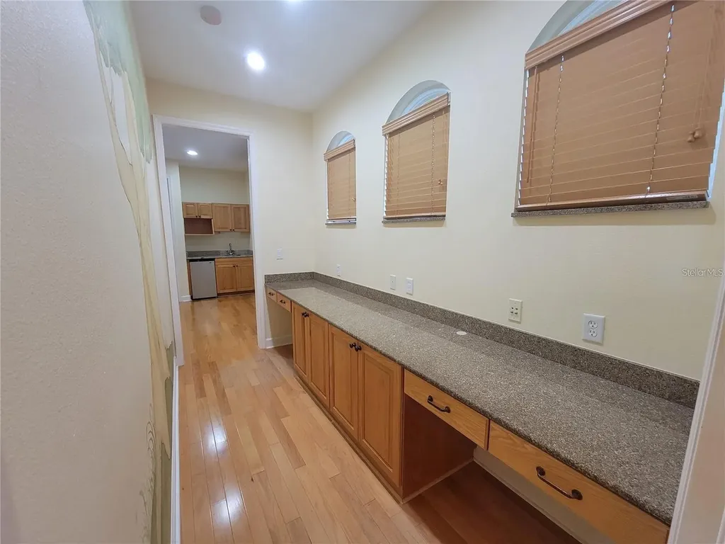 10209 Thurston Groves Boulevard Largo FL 33778